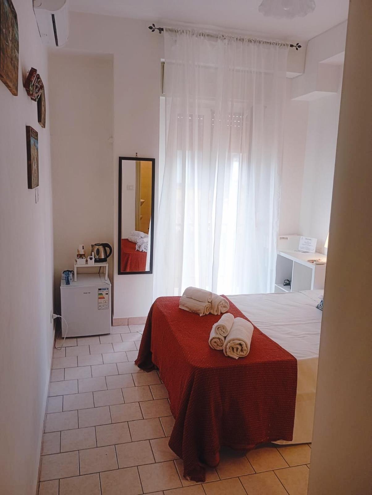 Hippocampus B&B Giardini-Naxos Extérieur photo